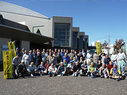 車には死角が多いことの説明